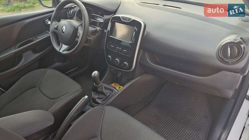 Универсал Renault Clio 2015 в Николаеве