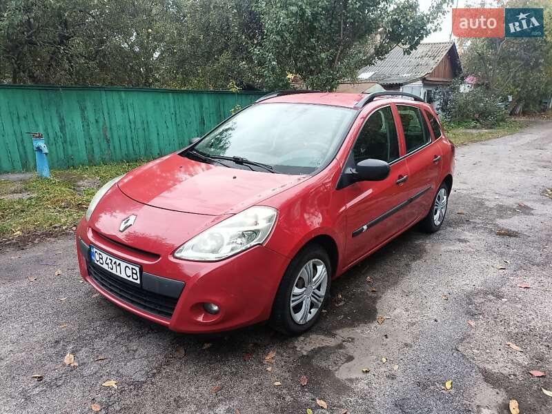 Універсал Renault Clio 2010 в Чернігові
