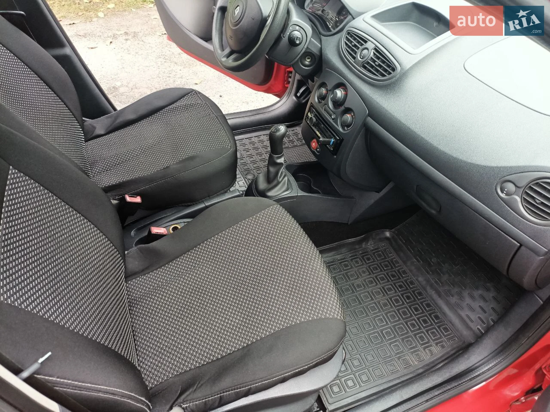 2010 Renault Clio - мініатюра 22