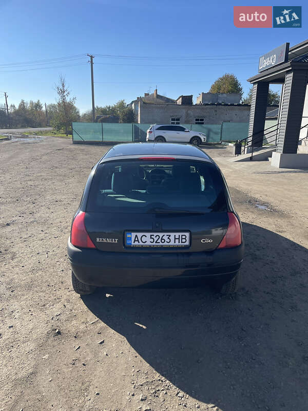 Хэтчбек Renault Clio 2000 в Турийске фото 12 Хэтчбек Renault Clio 2000 в Турийске