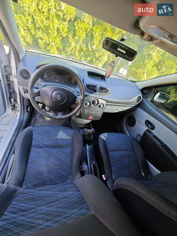 Хетчбек Renault Clio 2007 в Стрию фото 8 Хетчбек Renault Clio 2007 в Стрию