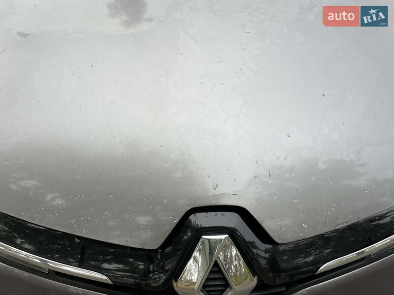 Хэтчбек Renault Clio 2015 в Буче