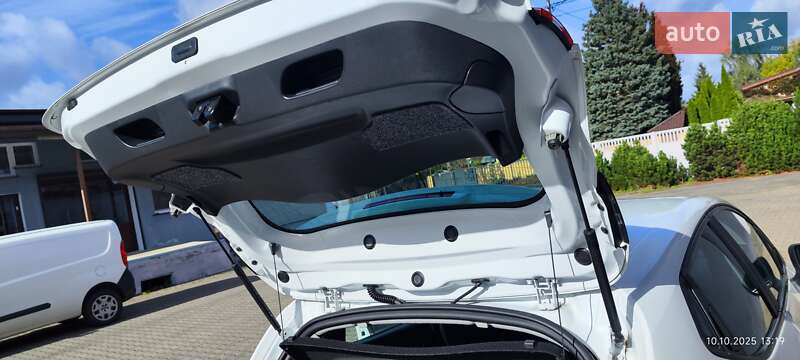 Хетчбек Renault Clio 2015 в Львові