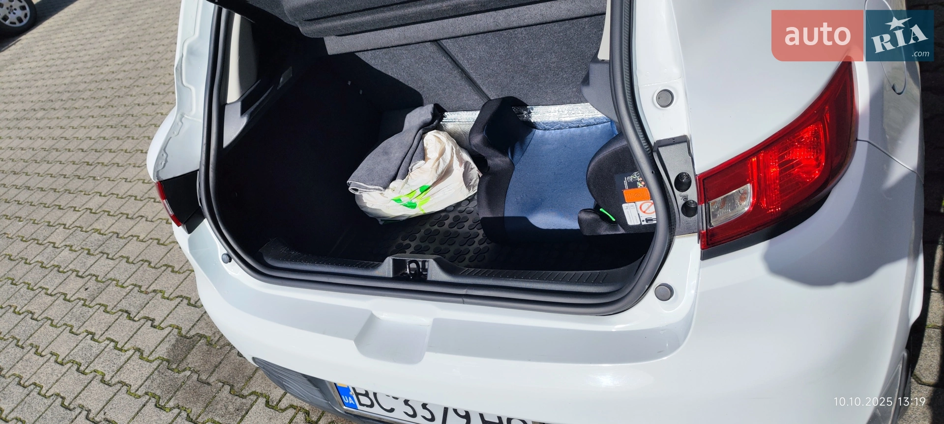 2015 Renault Clio - мініатюра 13