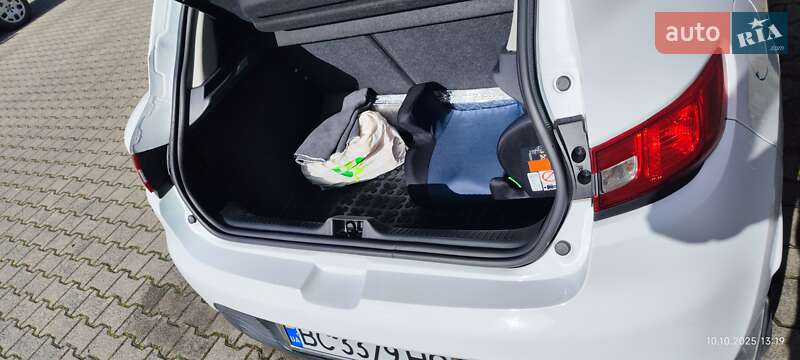 Хетчбек Renault Clio 2015 в Львові