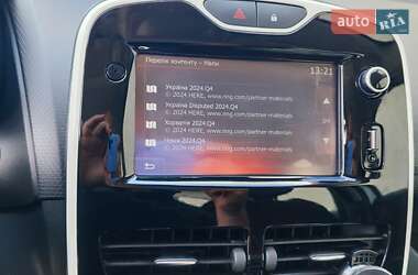 Хэтчбек Renault Clio 2015 в 