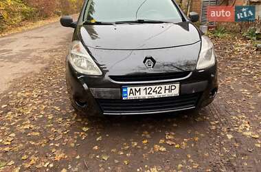 Хетчбек Renault Clio 2011 в  фото 2 Хетчбек Renault Clio 2011 в