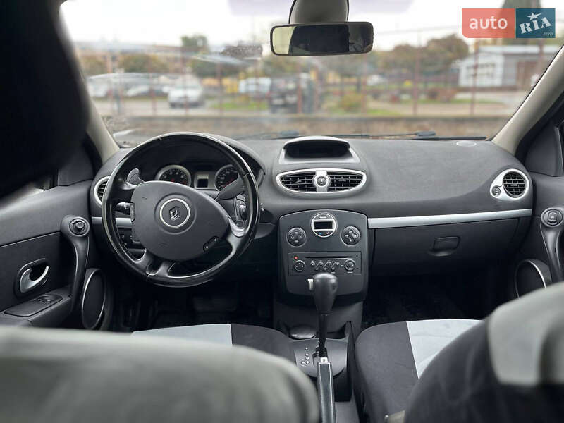 Універсал Renault Clio 2009 в Києві