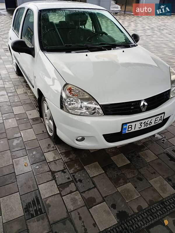 Хетчбек Renault Clio 2011 в Полтаві фото 10 Хетчбек Renault Clio 2011 в Полтаві