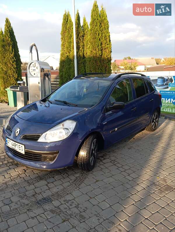 Универсал Renault Clio 2008 в Ивано-Франковске