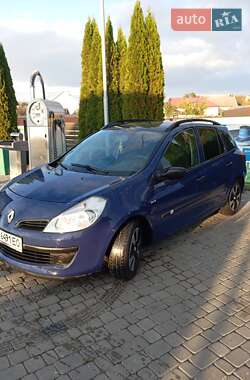 Універсал Renault Clio 2008 в  фото 2 Універсал Renault Clio 2008 в