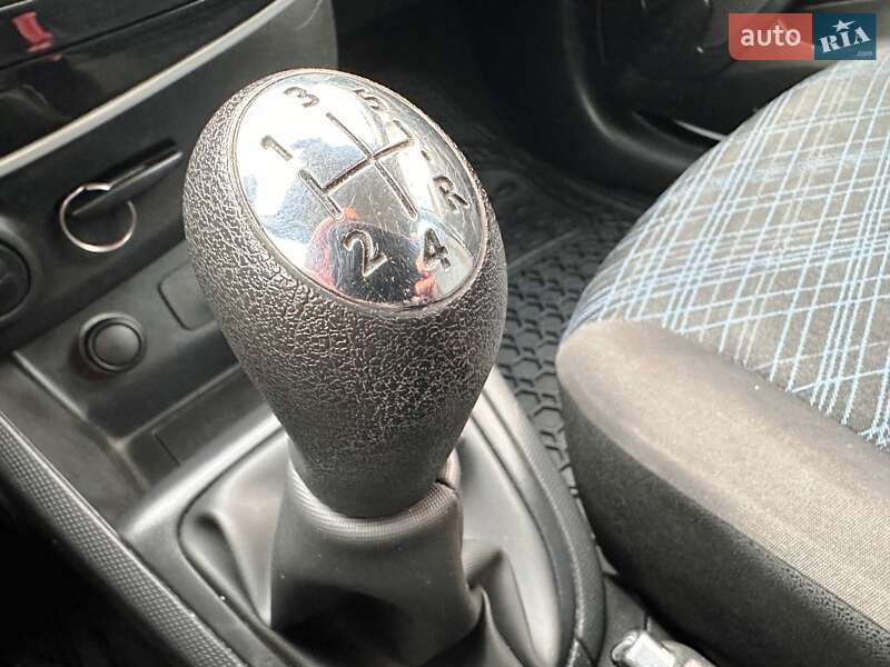 Хетчбек Renault Clio 2013 в Запоріжжі