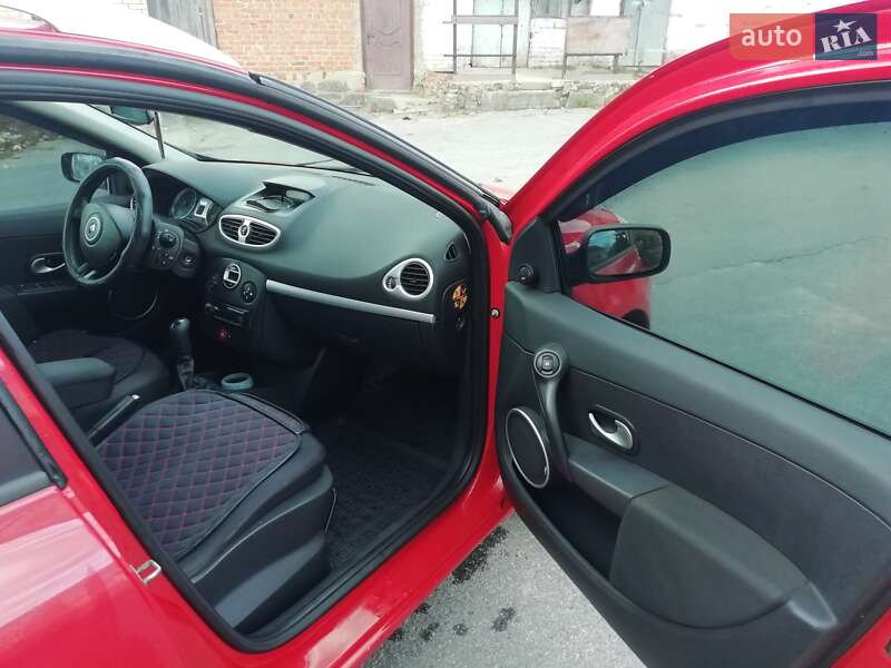 Универсал Renault Clio 2008 в Жмеринке фото 35 Универсал Renault Clio 2008 в Жмеринке