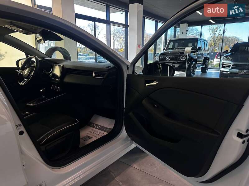 Хэтчбек Renault Clio 2021 в Львове фото 29 Хэтчбек Renault Clio 2021 в Львове