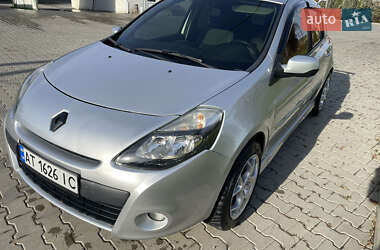 Хэтчбек Renault Clio 2011 в Кицмани