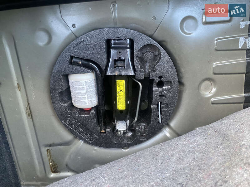 Хетчбек Renault Clio 2008 в Коломиї