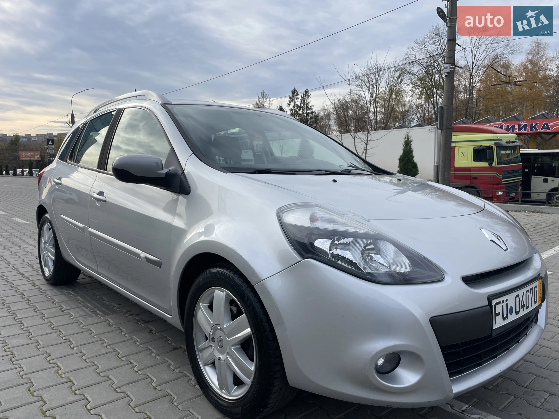 2011 Renault Clio - мініатюра 10