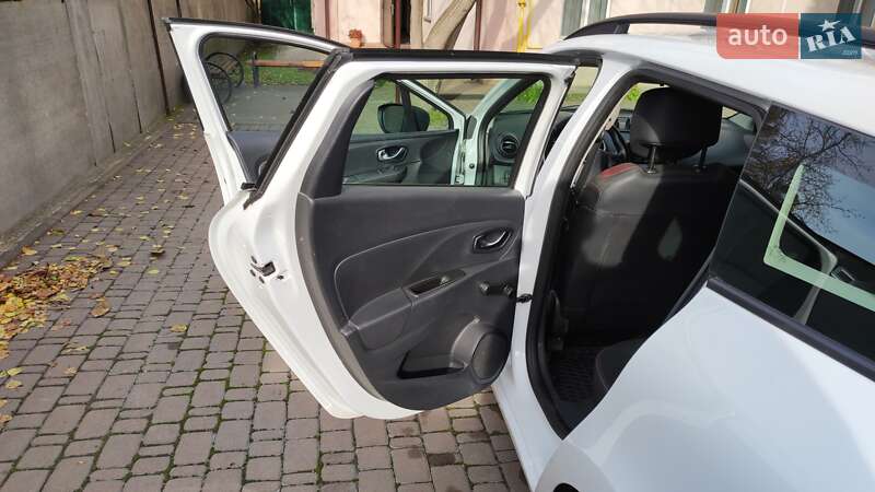 Универсал Renault Clio 2015 в Киеве фото 40 Универсал Renault Clio 2015 в Киеве