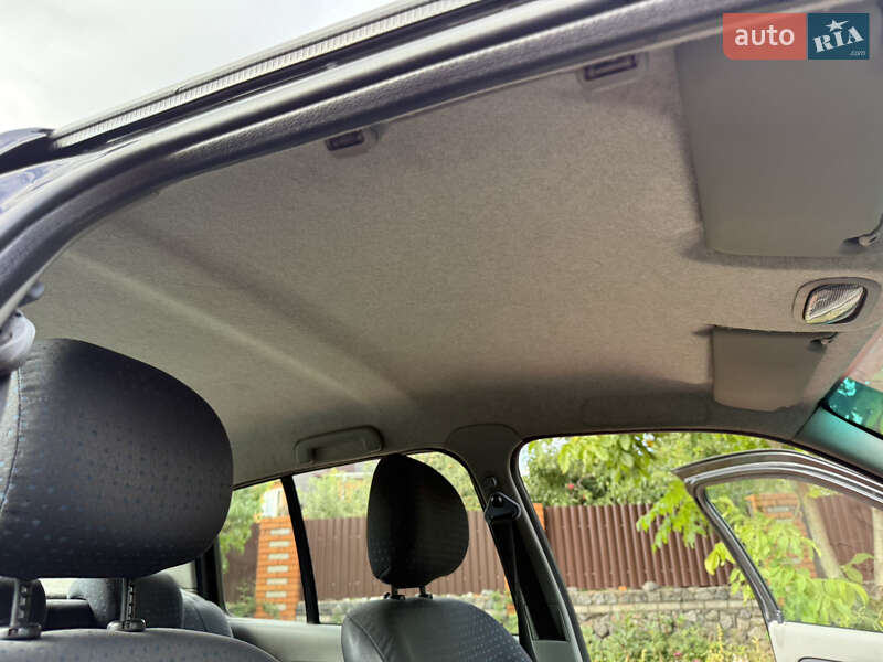 Седан Renault Clio 2006 в Белой Церкви