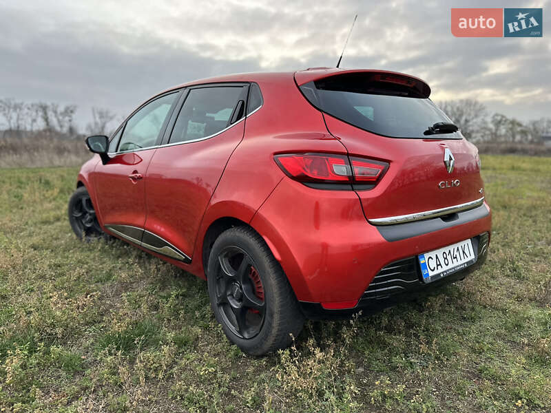 Хетчбек Renault Clio 2014 в Смілі
