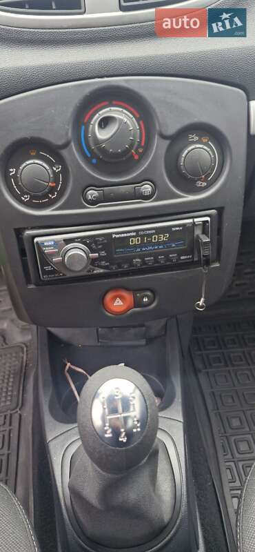 Універсал Renault Clio 2009 в Красилові фото 2 Універсал Renault Clio 2009 в Красилові