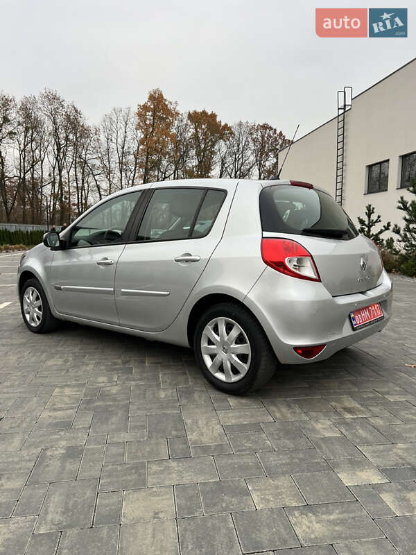 Хетчбек Renault Clio 2011 в Луцьку фото 3 Хетчбек Renault Clio 2011 в Луцьку