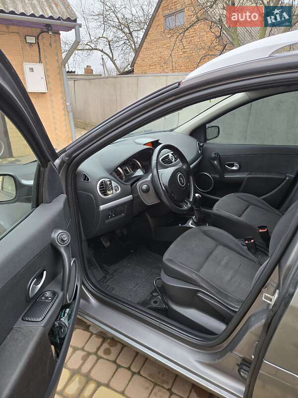 Универсал Renault Clio 2009 в Летичеве фото 5 Универсал Renault Clio 2009 в Летичеве