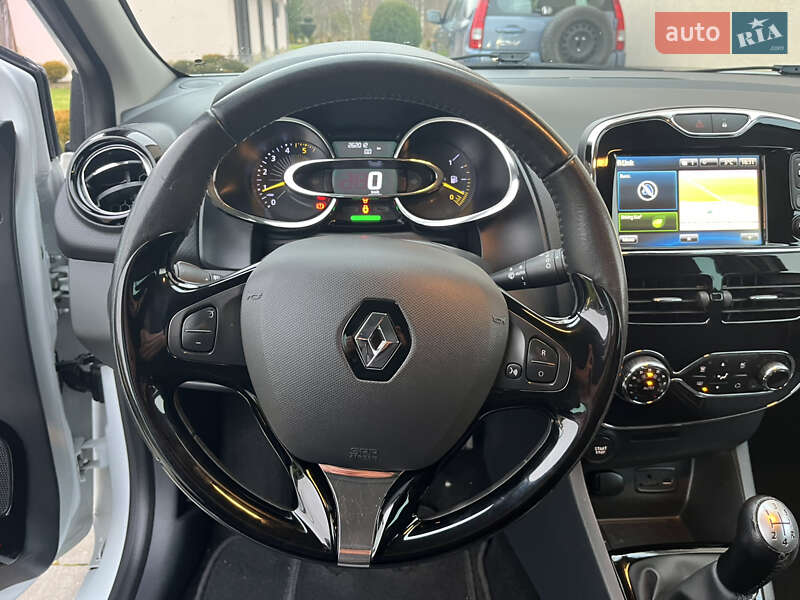 Универсал Renault Clio 2013 в Калуше фото 52 Универсал Renault Clio 2013 в Калуше