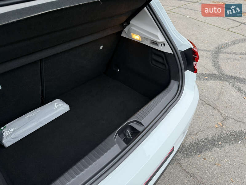 Хетчбек Renault Clio 2022 в Дніпрі