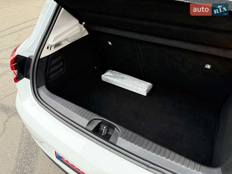 Хетчбек Renault Clio 2022 в Дніпрі