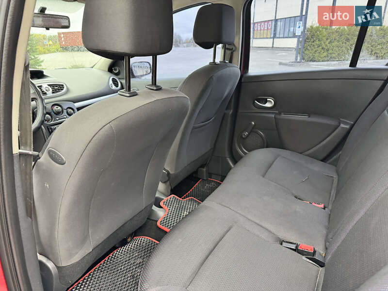 Хетчбек Renault Clio 2007 в Вінниці фото 18 Хетчбек Renault Clio 2007 в Вінниці