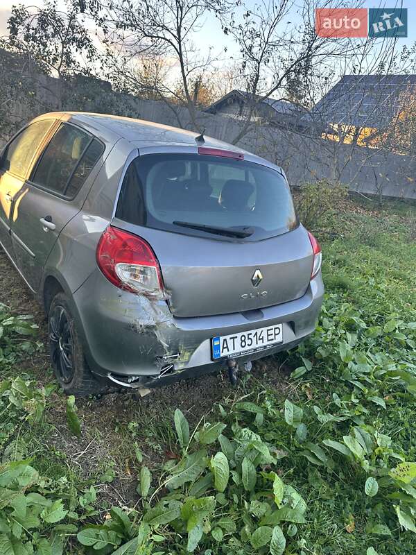 Хетчбек Renault Clio 2010 в Івано-Франківську фото 3 Хетчбек Renault Clio 2010 в Івано-Франківську