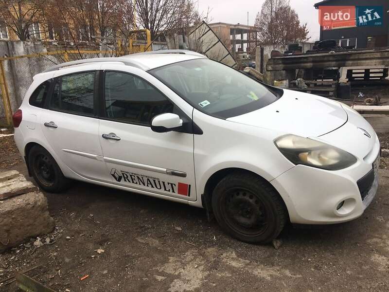 Універсал Renault Clio 2011 в Рівному фото 6 Універсал Renault Clio 2011 в Рівному