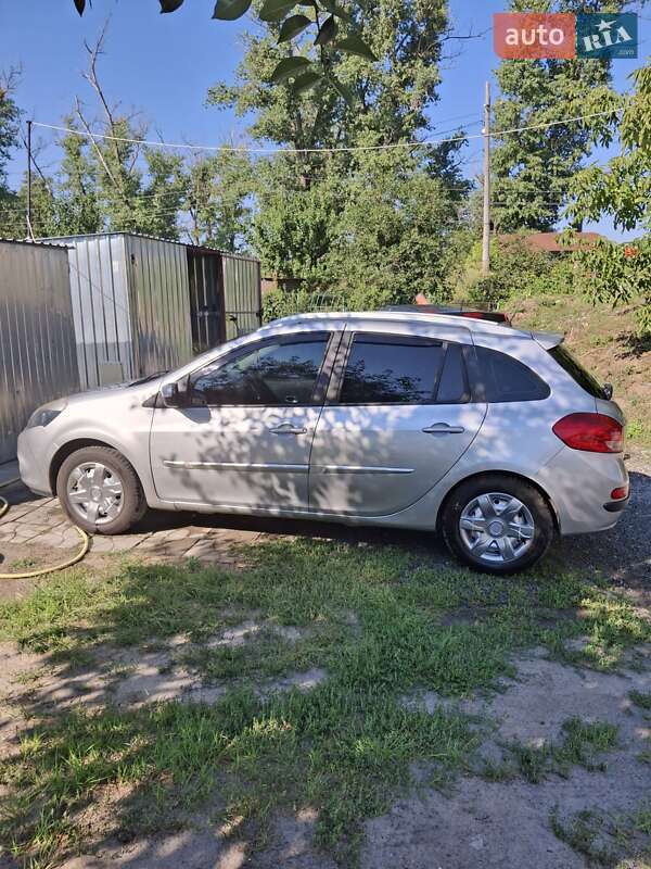 Седан Renault Clio 2012 в Полтаві фото 6 Седан Renault Clio 2012 в Полтаві