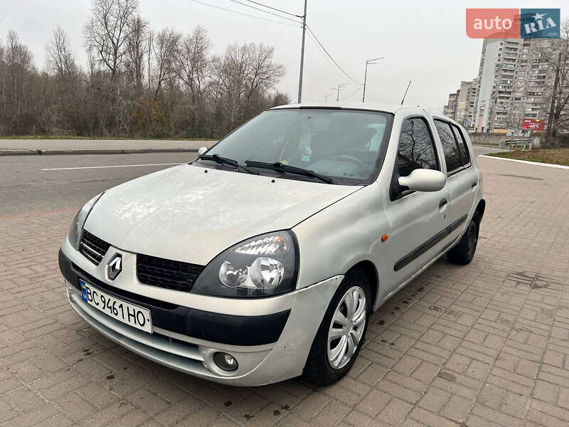 Renault Clio 2002 Renault Clio 2002