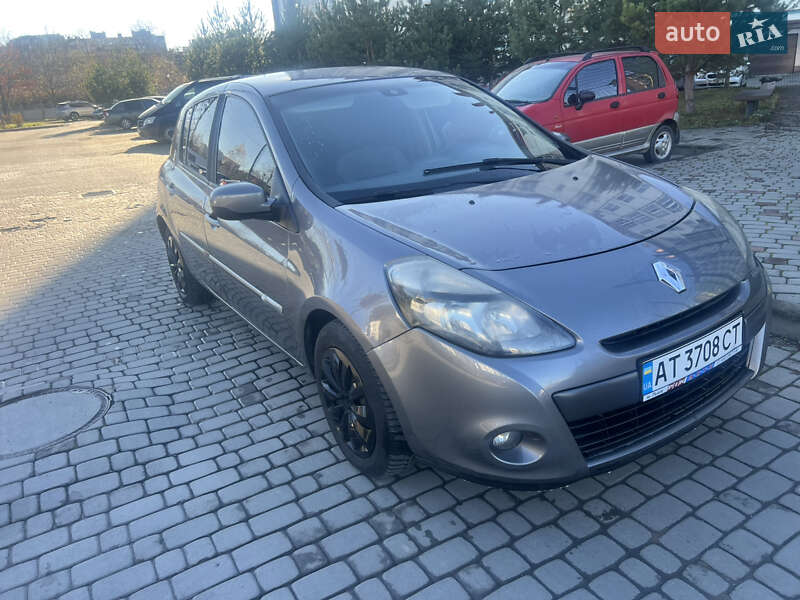 Renault Clio 2011