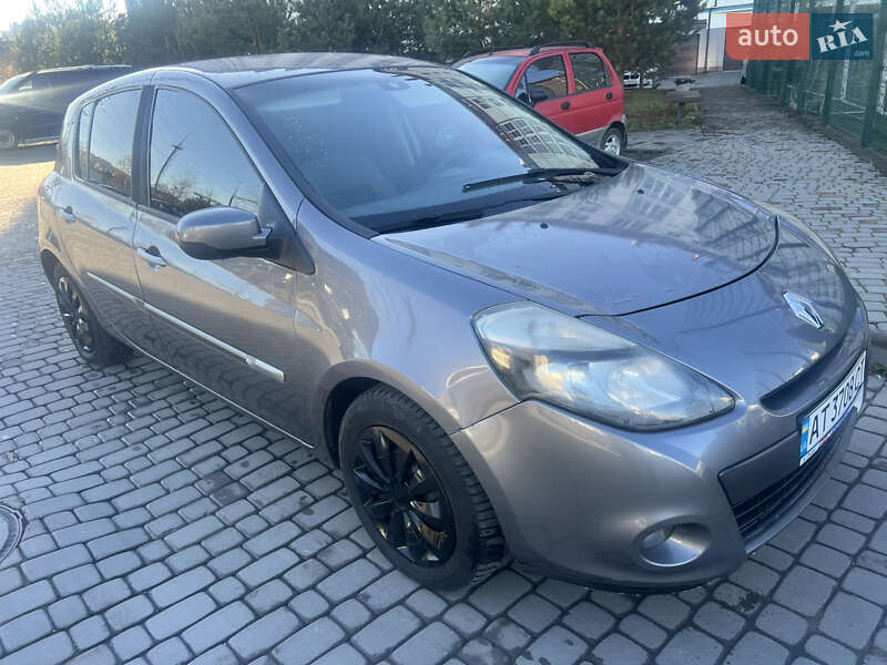 Хетчбек Renault Clio 2011 в Івано-Франківську фото 4 Хетчбек Renault Clio 2011 в Івано-Франківську