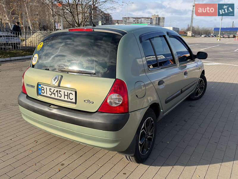 Хетчбек Renault Clio 2003 в Сумах