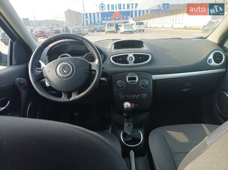 Універсал Renault Clio 2009 в Білій Церкві фото 24 Універсал Renault Clio 2009 в Білій Церкві