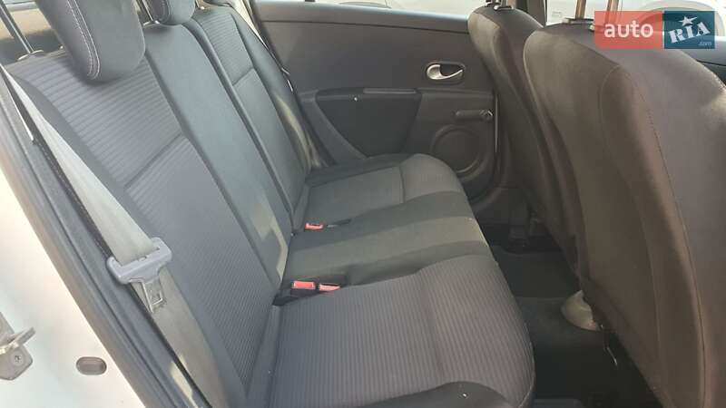 Хетчбек Renault Clio 2012 в Києві