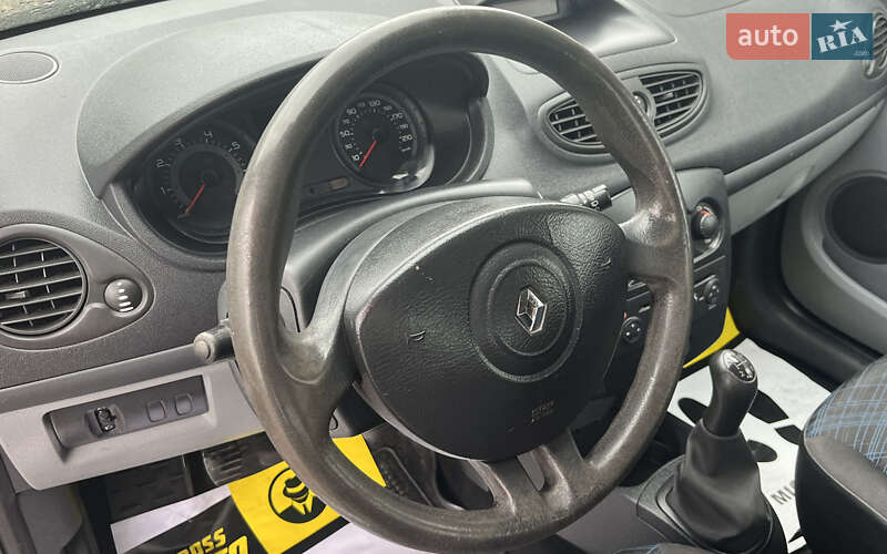 Хетчбек Renault Clio 2007 в Стрию фото 9 Хетчбек Renault Clio 2007 в Стрию