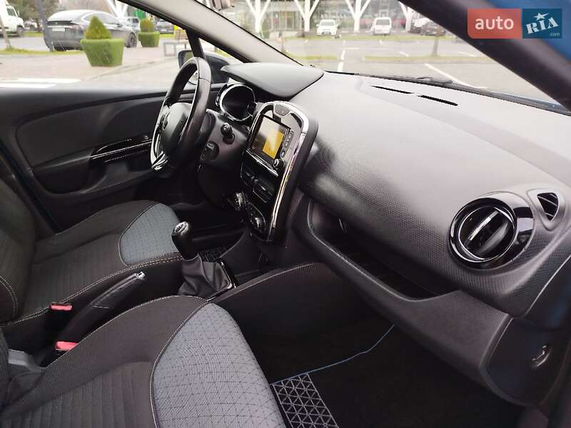 Универсал Renault Clio 2013 в Хмельницком