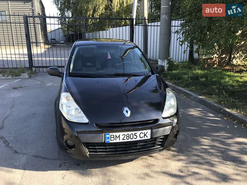 Хэтчбек Renault Clio 2009 в Сумах