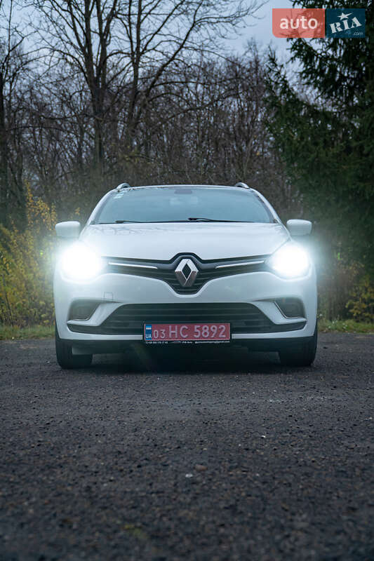 Универсал Renault Clio 2017 в Бурштыне