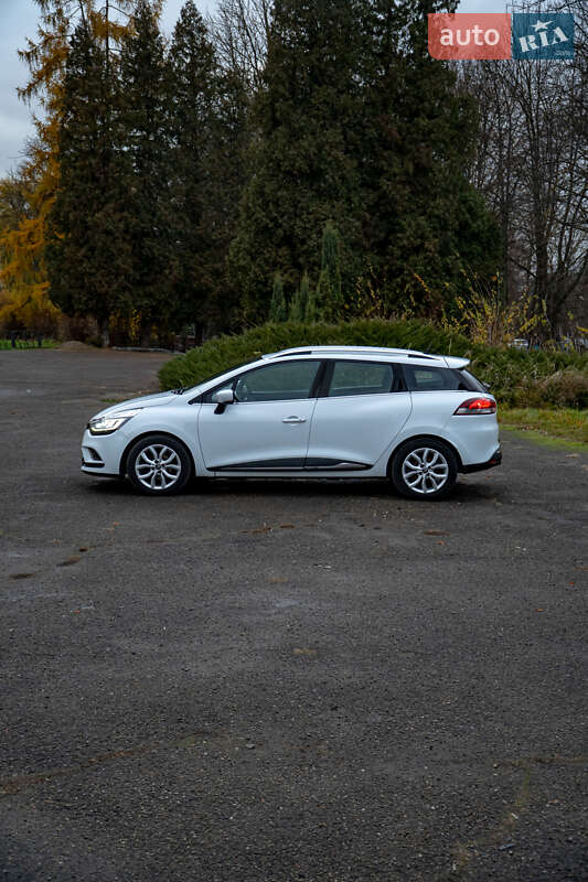 Универсал Renault Clio 2017 в Бурштыне