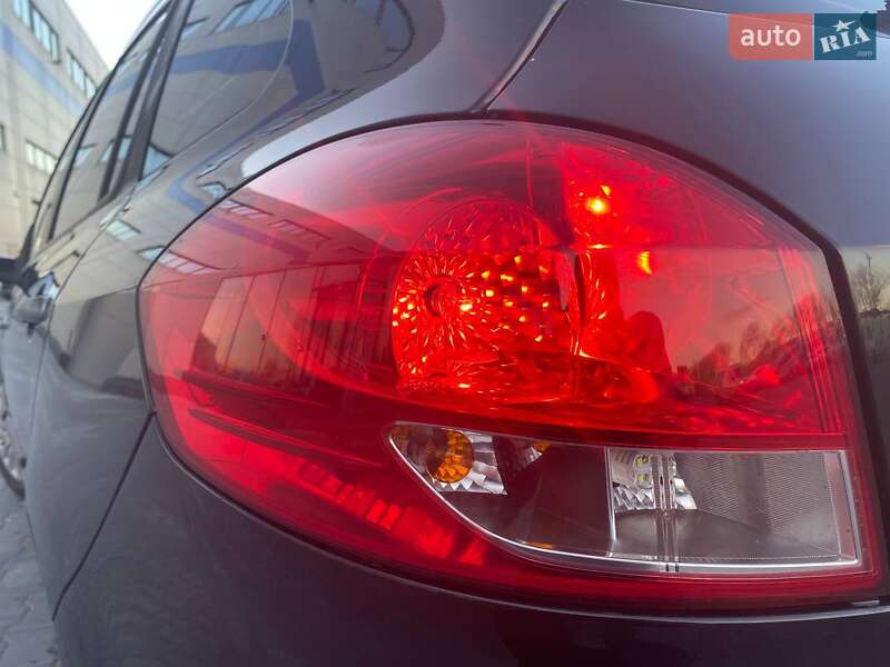 Універсал Renault Clio 2009 в Києві