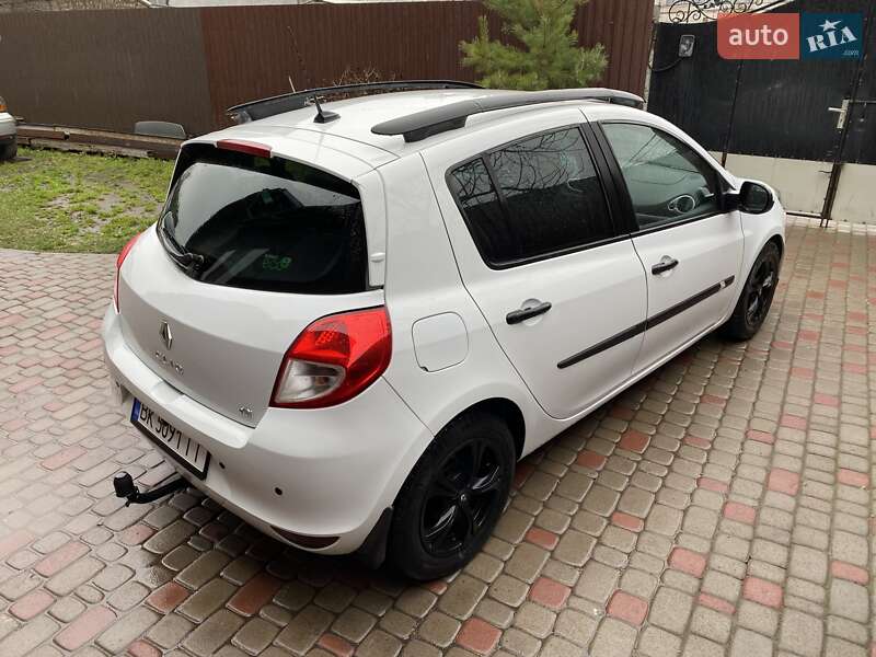 Хетчбек Renault Clio 2011 в Рівному фото 5 Хетчбек Renault Clio 2011 в Рівному