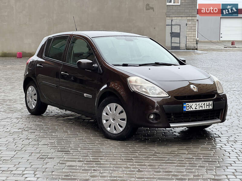 Renault Clio 2011