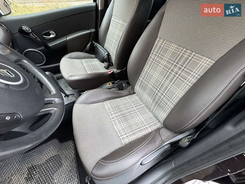 Хэтчбек Renault Clio 2011 в Нетешине фото 27 Хэтчбек Renault Clio 2011 в Нетешине