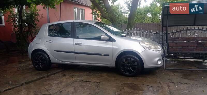 Renault Clio 2010